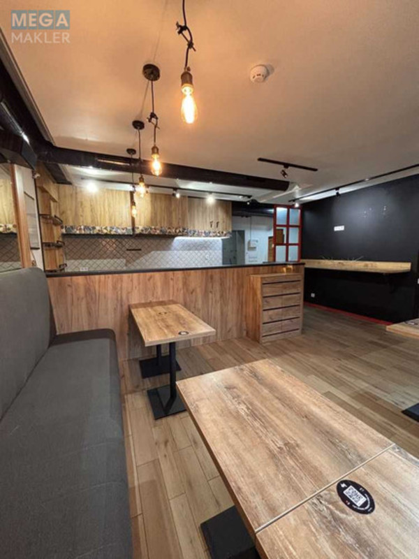 Продаж комерційної нерухомості, 50&nbsp;кв.м, <a class="location-link" href="/sofievskaya-borshagovka/" title="Недвижимость Софіївська Борщагівка">Софіївська Борщагівка</a>, Волошкова, 30 (изображение 3)