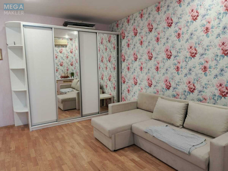 Оренда 3 кімнатної квартири, <a class="location-link" href="/kiev/" title="Недвижимость Київ">Київ</a>, <a class="location-link" href="/kiev/pecherskij/" title="Недвижимость Печерський район">Печерський р-н</a>, Михаила Бойчука ул., 12 (изображение 14)