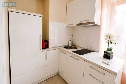 Оренда 1 кімнатної квартири, <a class="location-link" href="/odessa/" title="Недвижимость Одеса">Одеса</a>, <a class="location-link" href="/odessa/primorskij/" title="Недвижимость Приморський район">Приморський р-н</a>, Военный спуск, 3 (изображение 7)