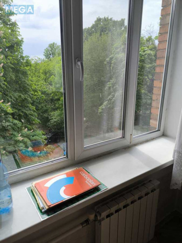 Продаж 3 кімнатної квартири (75/51/8,4), 4 пов. 5 пов. будинку, <a class="location-link" href="/kiev/" title="Недвижимость Київ">Київ</a>, <a class="location-link" href="/kiev/pecherskij/" title="Недвижимость Печерський район">Печерський р-н</a>, Джона Маккейна вул., 41/22 (изображение 2)