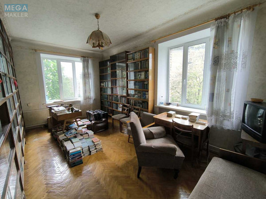 Продаж 3 кімнатної квартири (75/51/8,4), 4 пов. 5 пов. будинку, <a class="location-link" href="/kiev/" title="Недвижимость Київ">Київ</a>, <a class="location-link" href="/kiev/pecherskij/" title="Недвижимость Печерський район">Печерський р-н</a>, Джона Маккейна вул., 41/22 (изображение 3)