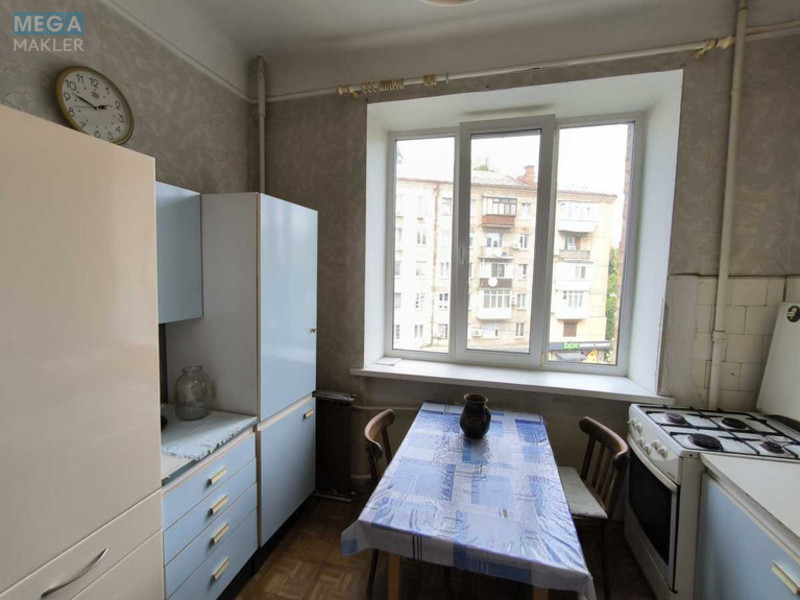Продаж 3 кімнатної квартири (75/51/8,4), 4 пов. 5 пов. будинку, <a class="location-link" href="/kiev/" title="Недвижимость Київ">Київ</a>, <a class="location-link" href="/kiev/pecherskij/" title="Недвижимость Печерський район">Печерський р-н</a>, Джона Маккейна вул., 41/22 (изображение 11)