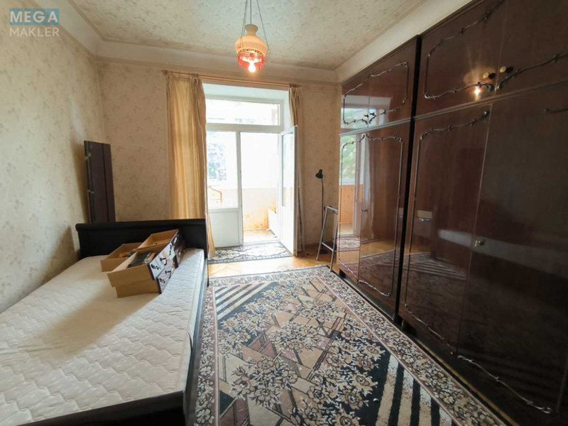 Продаж 3 кімнатної квартири (75/51/8,4), 4 пов. 5 пов. будинку, <a class="location-link" href="/kiev/" title="Недвижимость Київ">Київ</a>, <a class="location-link" href="/kiev/pecherskij/" title="Недвижимость Печерський район">Печерський р-н</a>, Джона Маккейна вул., 41/22 (изображение 13)