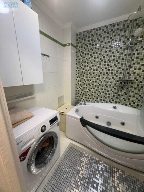 Продаж 3 кімнатної квартири (99/52/20), 20 пов. 22 пов. будинку, <a class="location-link" href="/kiev/" title="Недвижимость Київ">Київ</a>, <a class="location-link" href="/kiev/desnyanskij/" title="Недвижимость Деснянський район">Деснянський р-н</a>, Марини Цвєтаєвої вул., 3 (изображение 10)