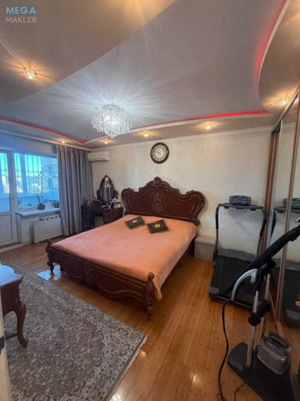 Продаж 3 кімнатної квартири (99/52/20), 20 пов. 22 пов. будинку, <a class="location-link" href="/kiev/" title="Недвижимость Київ">Київ</a>, <a class="location-link" href="/kiev/desnyanskij/" title="Недвижимость Деснянський район">Деснянський р-н</a>, Марини Цвєтаєвої вул., 3 (изображение 19)