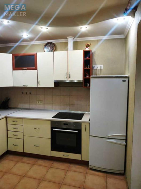 Оренда 1 кімнатної квартири, <a class="location-link" href="/kiev/" title="Недвижимость Київ">Київ</a>, <a class="location-link" href="/kiev/desnyanskij/" title="Недвижимость Деснянський район">Деснянський р-н</a>, Миколи Лаврухіна вул., 5 (изображение 16)