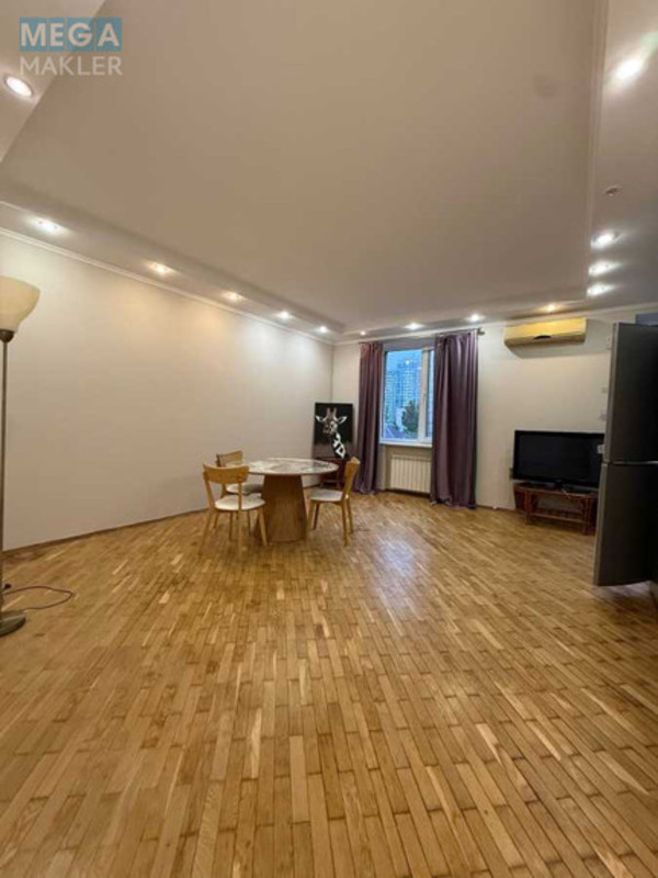 Оренда 3 кімнатної квартири, <a class="location-link" href="/kiev/" title="Недвижимость Київ">Київ</a>, <a class="location-link" href="/kiev/pecherskij/" title="Недвижимость Печерський район">Печерський р-н</a>, Михаила Бойчука ул., 9/12 (изображение 2)