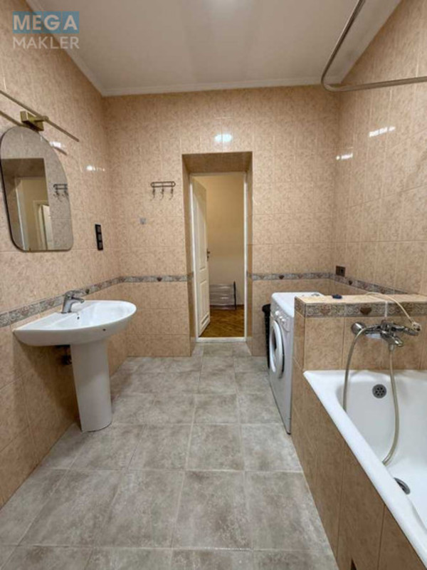 Оренда 3 кімнатної квартири, <a class="location-link" href="/kiev/" title="Недвижимость Київ">Київ</a>, <a class="location-link" href="/kiev/pecherskij/" title="Недвижимость Печерський район">Печерський р-н</a>, Михаила Бойчука ул., 9/12 (изображение 11)