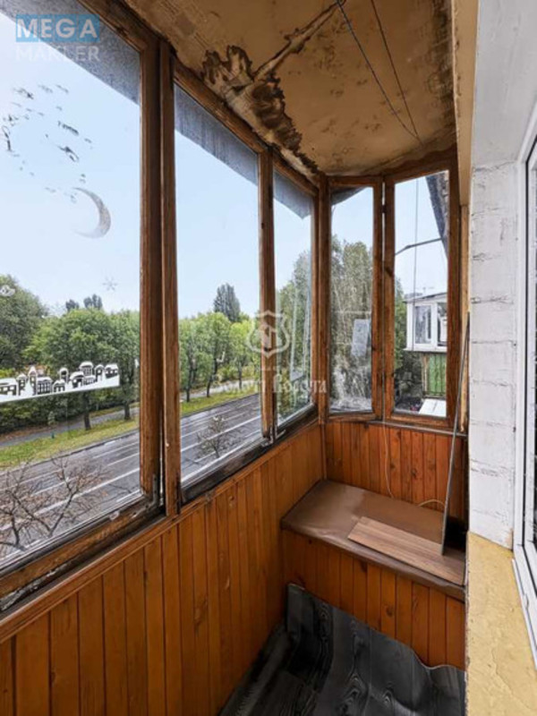 Продаж 1 кімнатної квартири (30,6/15,9/6,1), 5 пов. 5 пов. будинку, <a class="location-link" href="/kiev/" title="Недвижимость Київ">Київ</a>, <a class="location-link" href="/kiev/solomenskij/" title="Недвижимость Солом'янський район">Солом'янський р-н</a>, Відрадний просп., 16/50 (изображение 7)