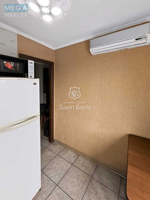 Продаж 1 кімнатної квартири (30,6/15,9/6,1), 5 пов. 5 пов. будинку, <a class="location-link" href="/kiev/" title="Недвижимость Київ">Київ</a>, <a class="location-link" href="/kiev/solomenskij/" title="Недвижимость Солом'янський район">Солом'янський р-н</a>, Відрадний просп., 16/50 (изображение 13)