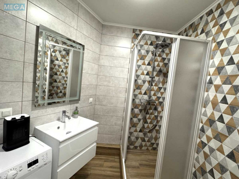 Оренда 1 кімнатної квартири, <a class="location-link" href="/kiev/" title="Недвижимость Київ">Київ</a>, <a class="location-link" href="/kiev/goloseevskij/" title="Недвижимость Голосіївський район">Голосіївський р-н</a>, Ломоносова ул., 83г (изображение 10)