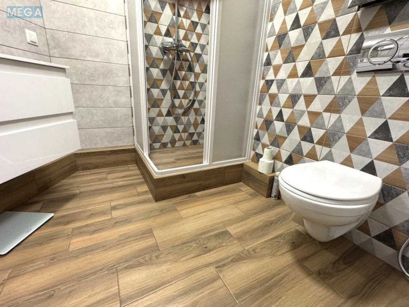 Оренда 1 кімнатної квартири, <a class="location-link" href="/kiev/" title="Недвижимость Київ">Київ</a>, <a class="location-link" href="/kiev/goloseevskij/" title="Недвижимость Голосіївський район">Голосіївський р-н</a>, Ломоносова ул., 83г (изображение 11)