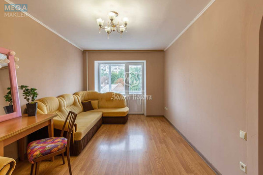 Продаж 2 кімнатної квартири (43/27,7/5,8), 9 пов. 9 пов. будинку, <a class="location-link" href="/kiev/" title="Недвижимость Київ">Київ</a>, <a class="location-link" href="/kiev/pecherskij/" title="Недвижимость Печерський район">Печерський р-н</a>, Кловський узвіз, 12а (изображение 4)