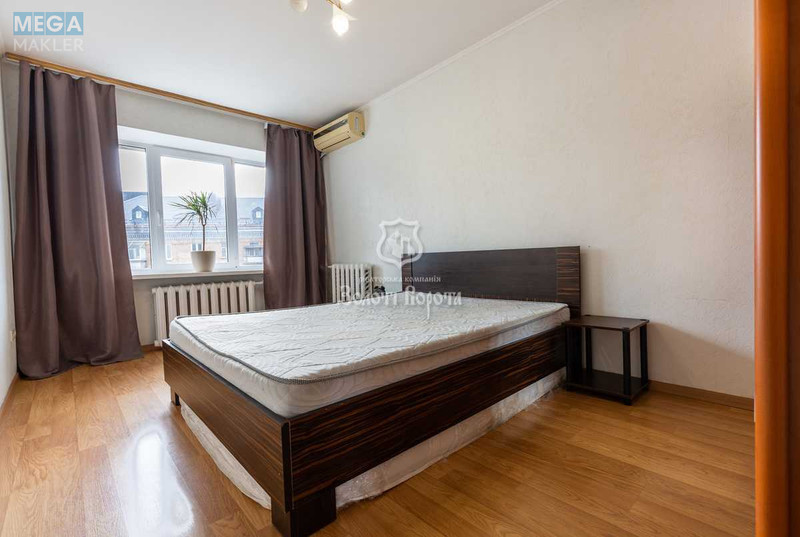 Продаж 2 кімнатної квартири (43/27,7/5,8), 9 пов. 9 пов. будинку, <a class="location-link" href="/kiev/" title="Недвижимость Київ">Київ</a>, <a class="location-link" href="/kiev/pecherskij/" title="Недвижимость Печерський район">Печерський р-н</a>, Кловський узвіз, 12а (изображение 6)