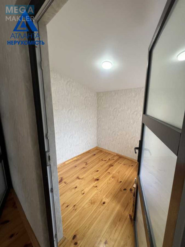 Продаж дома, 2&nbsp;поверху, 95&nbsp;кв.м, 3&nbsp;кімнати, ділянка 15&nbsp;соток, <a class="location-link" href="/velikaya-gorodnica/" title="Недвижимость Велика Городниця">Велика Городниця</a>, привітна, 21/1 (изображение 8)