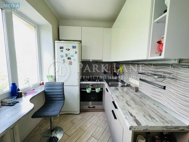 Продаж 1 кімнатної квартири (33/18/6), 6 пов. 8 пов. будинку, <a class="location-link" href="/kiev/" title="Недвижимость Київ">Київ</a>, <a class="location-link" href="/kiev/dneprovskij/" title="Недвижимость Дніпровський район">Дніпровський р-н</a>, Ентузіастів вул., 3/1 (изображение 6)