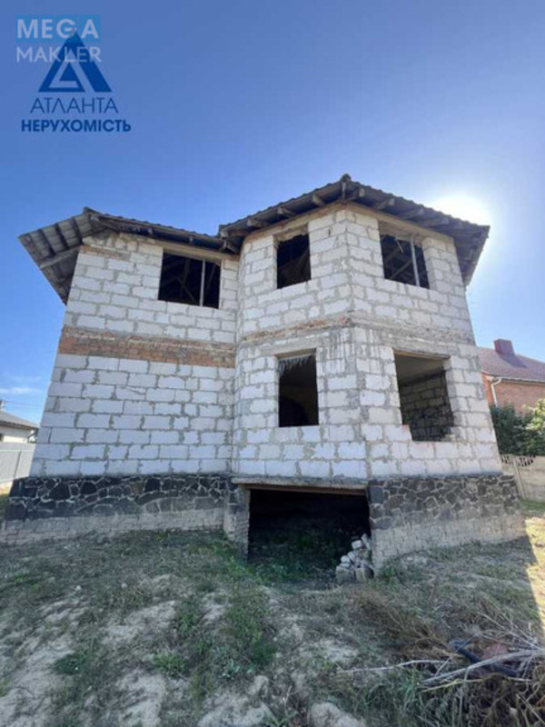 Продаж дома, 2&nbsp;поверху, 195&nbsp;кв.м, 4&nbsp;кімнати, ділянка 10&nbsp;соток, <a class="location-link" href="/strumovka/" title="Недвижимость Струмівка">Струмівка</a>, Скандинавська (изображение 2)