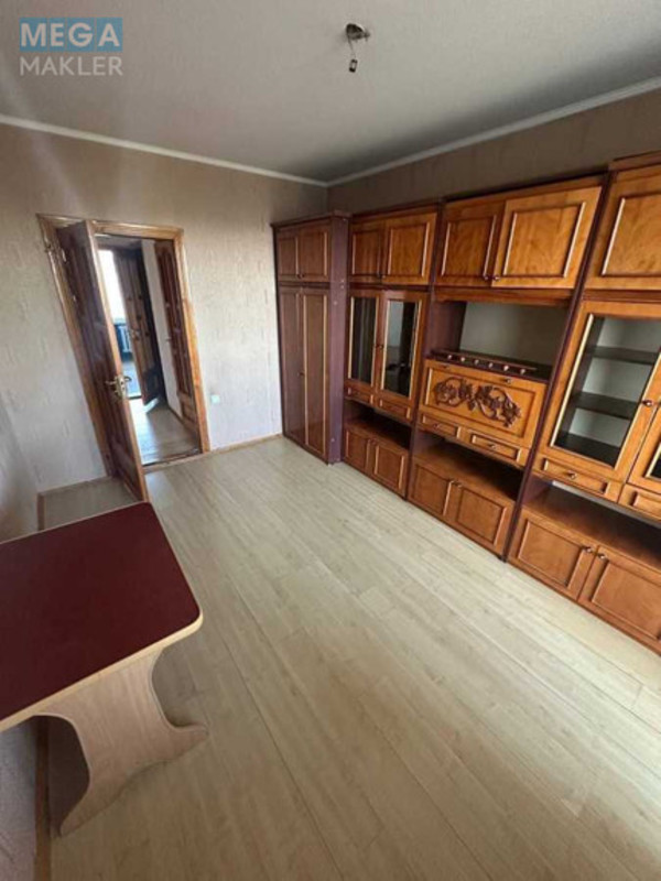 Продаж 3 кімнатної квартири (65/?/?), 8 пов. 9 пов. будинку, <a class="location-link" href="/rovno/" title="Недвижимость Рівне">Рівне</a>, Млинівська, 33 (изображение 5)