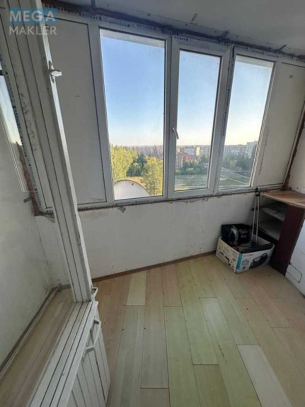 Продаж 3 кімнатної квартири (65/?/?), 8 пов. 9 пов. будинку, <a class="location-link" href="/rovno/" title="Недвижимость Рівне">Рівне</a>, Млинівська, 33 (изображение 12)