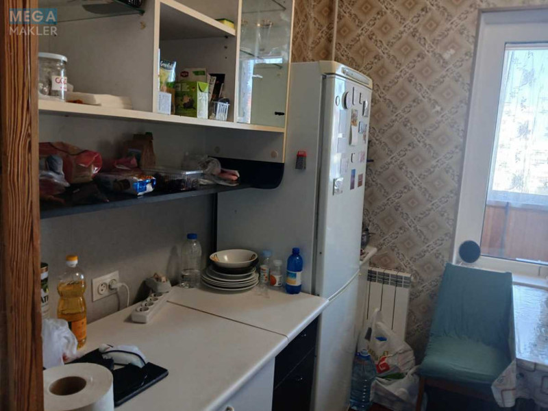Оренда 2 кімнатної квартири, <a class="location-link" href="/kiev/" title="Недвижимость Київ">Київ</a>, <a class="location-link" href="/kiev/darnickij/" title="Недвижимость Дарницький район">Дарницький р-н</a>, Ларисы Руденко ул., 13 (изображение 2)