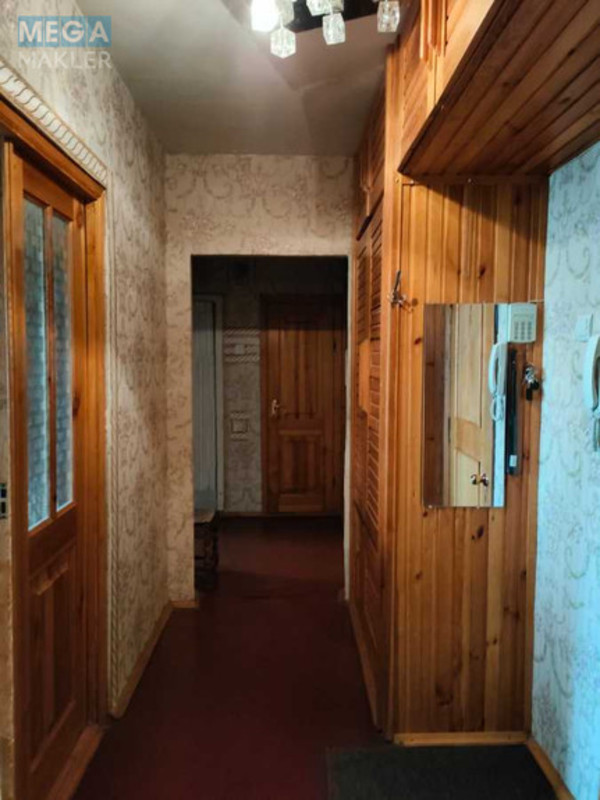 Оренда 2 кімнатної квартири, <a class="location-link" href="/kiev/" title="Недвижимость Київ">Київ</a>, <a class="location-link" href="/kiev/darnickij/" title="Недвижимость Дарницький район">Дарницький р-н</a>, Ларисы Руденко ул., 13 (изображение 7)
