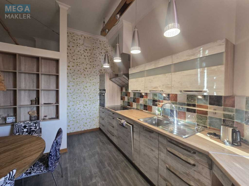 Оренда 4 кімнатні квартири, <a class="location-link" href="/kiev/" title="Недвижимость Київ">Київ</a>, <a class="location-link" href="/kiev/goloseevskij/" title="Недвижимость Голосіївський район">Голосіївський р-н</a>, Ломоносова ул., 75а (изображение 2)