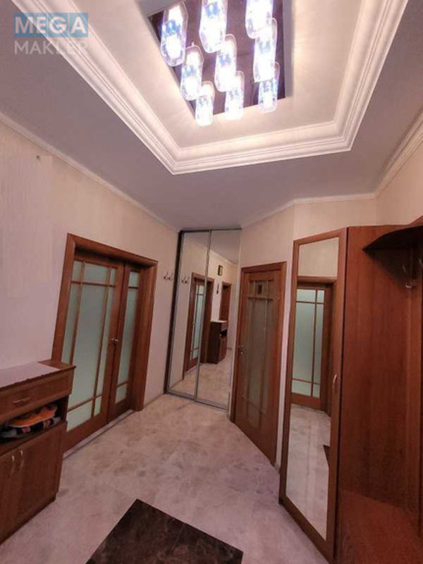 Оренда 3 кімнатної квартири, <a class="location-link" href="/kiev/" title="Недвижимость Київ">Київ</a>, <a class="location-link" href="/kiev/shevchenkovskij/" title="Недвижимость Шевченківський район">Шевченківський р-н</a>, Білоруська вул., 3 (изображение 5)