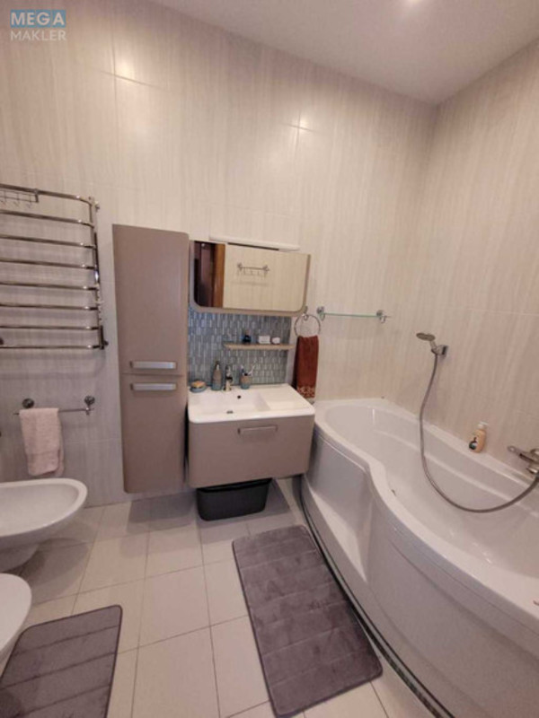Оренда 3 кімнатної квартири, <a class="location-link" href="/kiev/" title="Недвижимость Київ">Київ</a>, <a class="location-link" href="/kiev/shevchenkovskij/" title="Недвижимость Шевченківський район">Шевченківський р-н</a>, Білоруська вул., 3 (изображение 15)