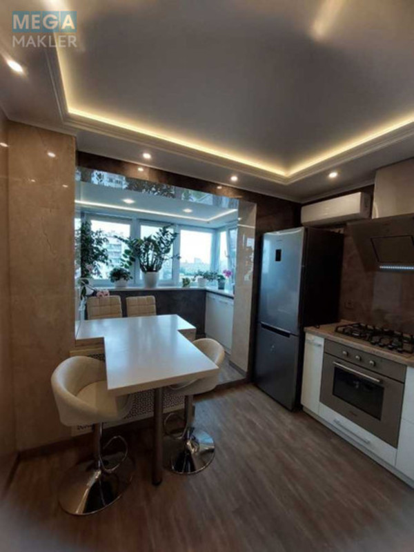 Продаж 2 кімнатної квартири (45/27,5/10), 14 пов. 16 пов. будинку, <a class="location-link" href="/kiev/" title="Недвижимость Київ">Київ</a>, <a class="location-link" href="/kiev/obolonskij/" title="Недвижимость Оболонський район">Оболонський р-н</a>, Оболонська пл. (изображение 3)