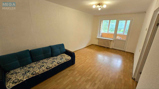 Продаж 2 кімнатної квартири (46/28/6), 3 пов. 9 пов. будинку, <a class="location-link" href="/kiev/" title="Недвижимость Київ">Київ</a>, <a class="location-link" href="/kiev/shevchenkovskij/" title="Недвижимость Шевченківський район">Шевченківський р-н</a>, Бакинская ул., 37 (изображение 8)