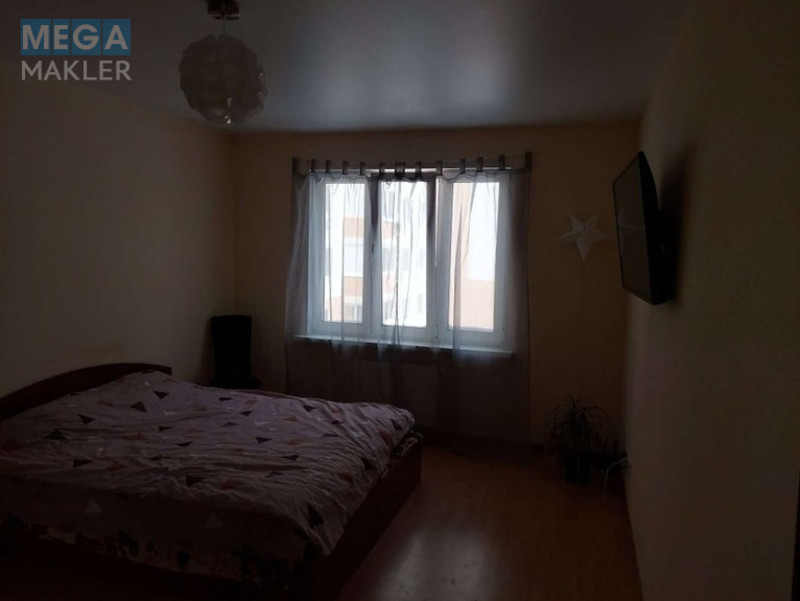 Оренда 2 кімнатної квартири, люкс, <a class="location-link" href="/kiev/" title="Недвижимость Київ">Київ</a>, <a class="location-link" href="/kiev/podolskij/" title="Недвижимость Подільський район">Подільський р-н</a>, Данченко,28 ( <img src="https://megamakler.com.ua/metro/0000ff.gif" alt="" class="metro" /> м. Петровка, 15 ) (изображение 7)