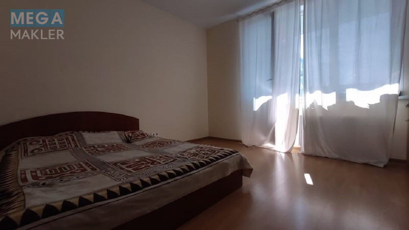 Оренда 2 кімнатної квартири, люкс, <a class="location-link" href="/kiev/" title="Недвижимость Київ">Київ</a>, <a class="location-link" href="/kiev/podolskij/" title="Недвижимость Подільський район">Подільський р-н</a>, Данченко,28 ( <img src="https://megamakler.com.ua/metro/0000ff.gif" alt="" class="metro" /> м. Петровка, 15 ) (изображение 9)