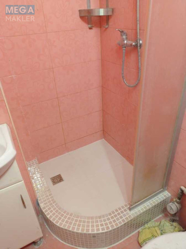 Оренда 1 кімнатної квартири, <a class="location-link" href="/odessa/" title="Недвижимость Одеса">Одеса</a>, <a class="location-link" href="/odessa/primorskij/" title="Недвижимость Приморський район">Приморський р-н</a>, Дегтярная, 10 (изображение 8)