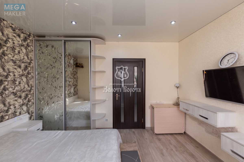 Продаж 2 кімнатної квартири (63/34,7/9,9), 3 пов. 5 пов. будинку, <a class="location-link" href="/sofievskaya-borshagovka/" title="Недвижимость Софіївська Борщагівка">Софіївська Борщагівка</a>, Миру вул., 13 (изображение 6)