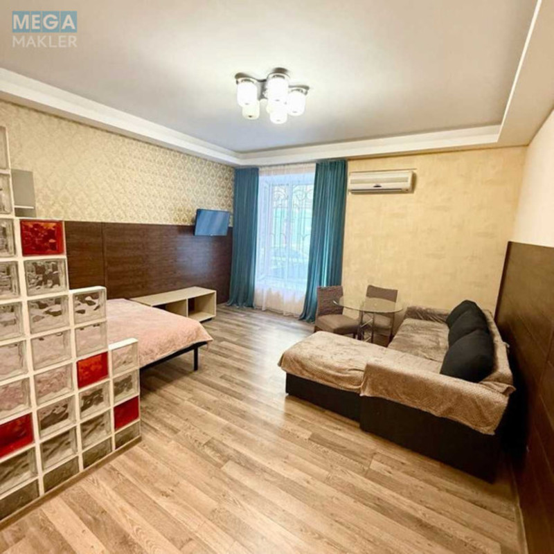 Оренда 1 кімнатної квартири, <a class="location-link" href="/odessa/" title="Недвижимость Одеса">Одеса</a>, <a class="location-link" href="/odessa/primorskij/" title="Недвижимость Приморський район">Приморський р-н</a>, Садовая, 11 (изображение 2)