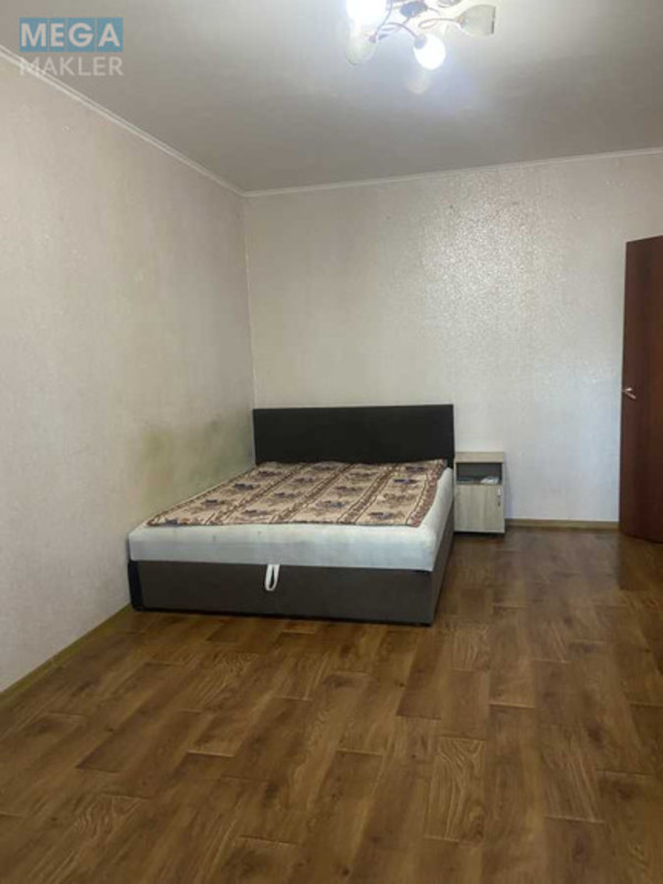 Оренда 3 кімнатної квартири, <a class="location-link" href="/kiev/" title="Недвижимость Київ">Київ</a>, <a class="location-link" href="/kiev/podolskij/" title="Недвижимость Подільський район">Подільський р-н</a>, Сергея Данченко вул., 3 (изображение 2)