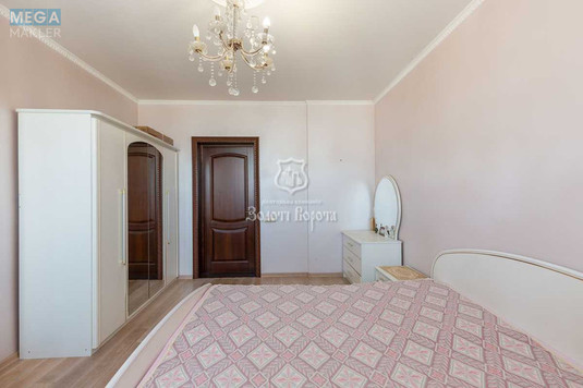 Продаж 4 кімнатної квартири (142/84/14,6), 20 пов. 27 пов. будинку, <a class="location-link" href="/kiev/" title="Недвижимость Київ">Київ</a>, <a class="location-link" href="/kiev/darnickij/" title="Недвижимость Дарницький район">Дарницький р-н</a>, Срібнокільська вул., 1 (изображение 9)