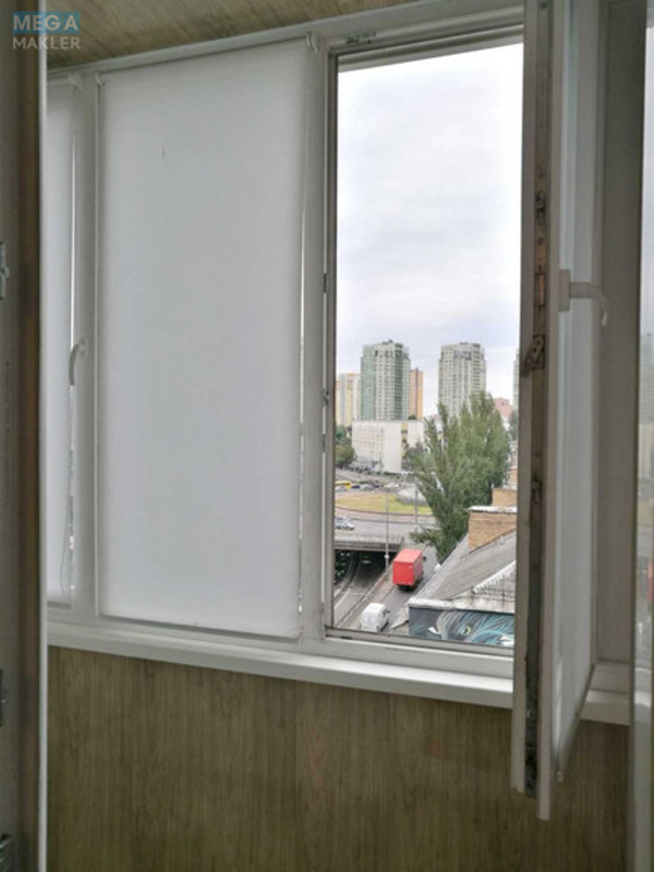 Оренда 2 кімнатної квартири, <a class="location-link" href="/kiev/" title="Недвижимость Київ">Київ</a>, <a class="location-link" href="/kiev/solomenskij/" title="Недвижимость Солом'янський район">Солом'янський р-н</a>, Чоколівський бульв., 3 (изображение 5)