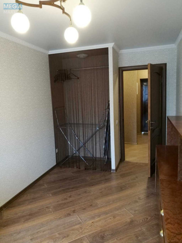 Оренда 2 кімнатної квартири, <a class="location-link" href="/kiev/" title="Недвижимость Київ">Київ</a>, <a class="location-link" href="/kiev/solomenskij/" title="Недвижимость Солом'янський район">Солом'янський р-н</a>, Чоколівський бульв., 3 (изображение 7)
