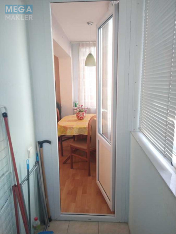 Оренда 3 кімнатної квартири, <a class="location-link" href="/kiev/" title="Недвижимость Київ">Київ</a>, <a class="location-link" href="/kiev/dneprovskij/" title="Недвижимость Дніпровський район">Дніпровський р-н</a>, Ентузіастів вул. (изображение 15)