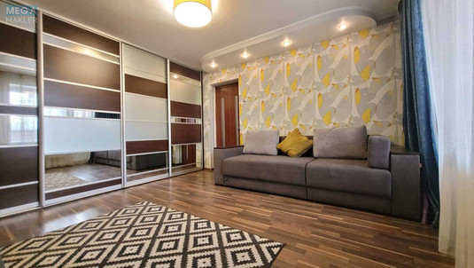 Продаж 3 кімнатної квартири (70/38/9), 2 пов. 18 пов. будинку, <a class="location-link" href="/kiev/" title="Недвижимость Київ">Київ</a>, <a class="location-link" href="/kiev/dneprovskij/" title="Недвижимость Дніпровський район">Дніпровський р-н</a>, Дніпровська наб., 13 (изображение 3)