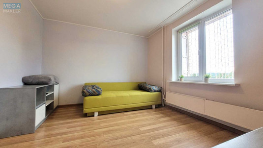 Продаж 3 кімнатної квартири (70/38/9), 2 пов. 18 пов. будинку, <a class="location-link" href="/kiev/" title="Недвижимость Київ">Київ</a>, <a class="location-link" href="/kiev/dneprovskij/" title="Недвижимость Дніпровський район">Дніпровський р-н</a>, Дніпровська наб., 13 (изображение 6)