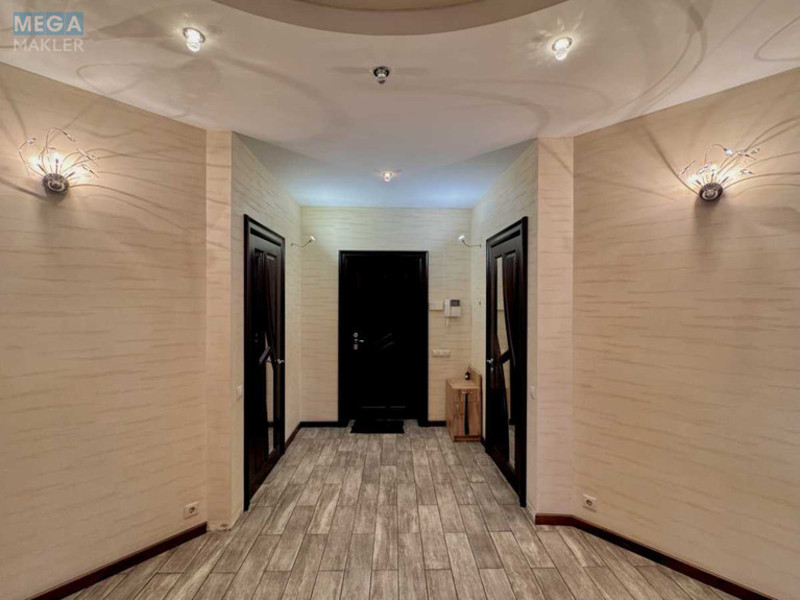Оренда 4 кімнатні квартири, <a class="location-link" href="/kiev/" title="Недвижимость Київ">Київ</a>, <a class="location-link" href="/kiev/pecherskij/" title="Недвижимость Печерський район">Печерський р-н</a>, Жилянська вул., 59 (изображение 5)