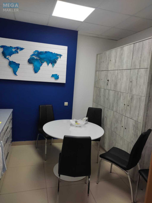 Оренда комерційної нерухомості, 215&nbsp;кв.м, под офис, <a class="location-link" href="/kiev/" title="Недвижимость Київ">Київ</a>, <a class="location-link" href="/kiev/dneprovskij/" title="Недвижимость Дніпровський район">Дніпровський р-н</a>, Евгения Сверстюка ул., 11 (изображение 14)
