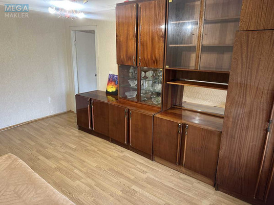 Оренда 2 кімнатної квартири, <a class="location-link" href="/kiev/" title="Недвижимость Київ">Київ</a>, <a class="location-link" href="/kiev/svyatoshinskij/" title="Недвижимость Святошинський район">Святошинський р-н</a>, Литвиненко-Вольгемут вул., 5 (изображение 11)