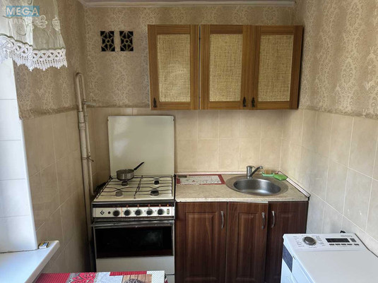 Оренда 2 кімнатної квартири, <a class="location-link" href="/kiev/" title="Недвижимость Київ">Київ</a>, <a class="location-link" href="/kiev/svyatoshinskij/" title="Недвижимость Святошинський район">Святошинський р-н</a>, Литвиненко-Вольгемут вул., 5 (изображение 12)