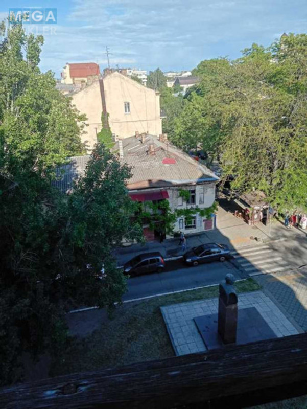 Оренда кімнати (підселення), <a class="location-link" href="/odessa/" title="Недвижимость Одеса">Одеса</a>, <a class="location-link" href="/odessa/primorskij/" title="Недвижимость Приморський район">Приморський р-н</a>, Софиевская, 23 (изображение 3)