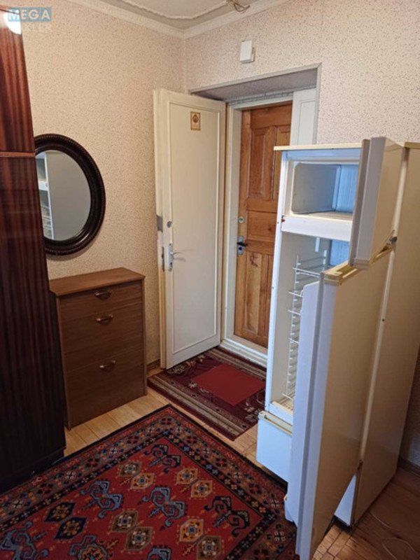 Продаж 3 кімнатної квартири (95,3/?/9,9), 8 пов. 20 пов. будинку, <a class="location-link" href="/kiev/" title="Недвижимость Київ">Київ</a>, <a class="location-link" href="/kiev/pecherskij/" title="Недвижимость Печерський район">Печерський р-н</a>, Старонаводницкая ул., 8а (изображение 3)