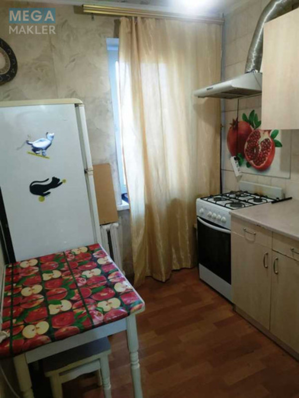 Оренда 1 кімнатної квартири, <a class="location-link" href="/kiev/" title="Недвижимость Київ">Київ</a>, <a class="location-link" href="/kiev/darnickij/" title="Недвижимость Дарницький район">Дарницький р-н</a>, Здолбунівська вул., 1 (изображение 5)