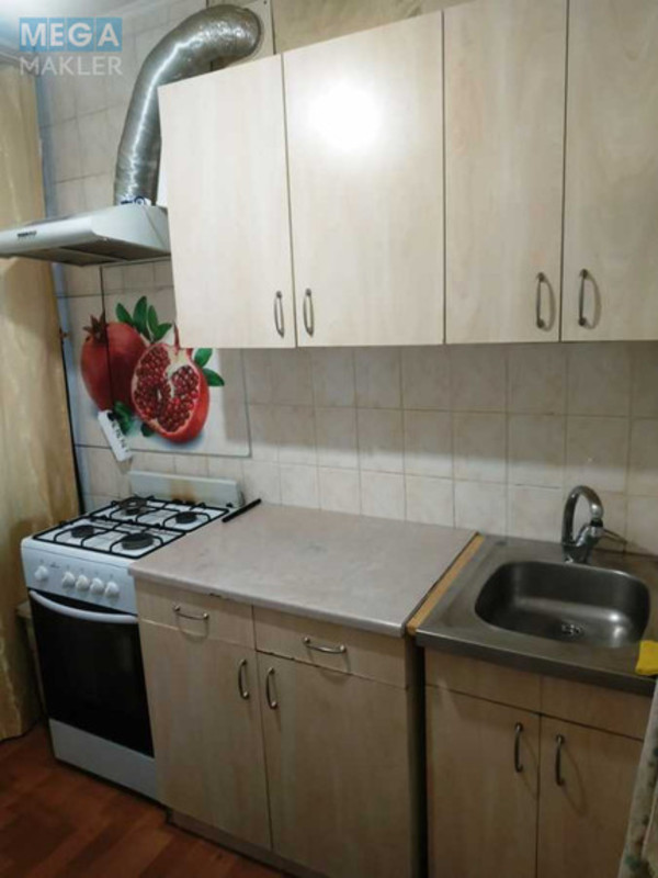 Оренда 1 кімнатної квартири, <a class="location-link" href="/kiev/" title="Недвижимость Київ">Київ</a>, <a class="location-link" href="/kiev/darnickij/" title="Недвижимость Дарницький район">Дарницький р-н</a>, Здолбунівська вул., 1 (изображение 6)